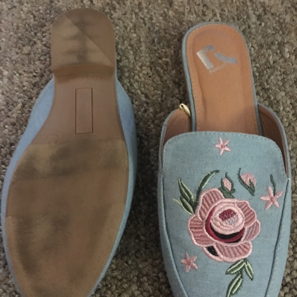 Mules - Picture 2 of 2